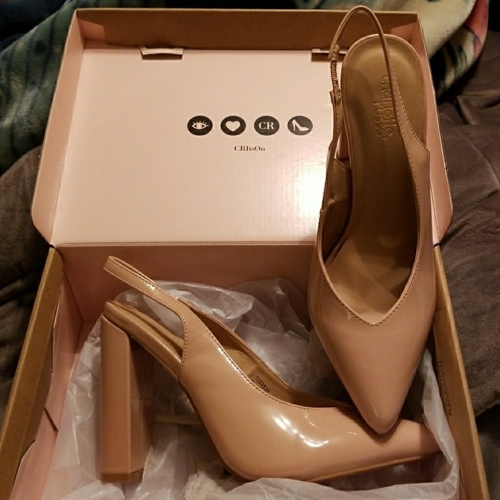 NWT!! CR nude heels
